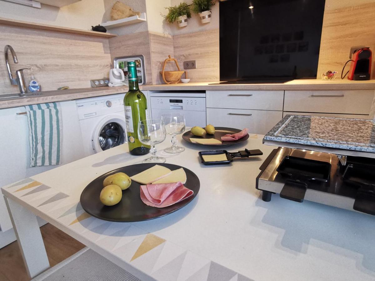 Le Duplex - Hyper Centre - Gare - Wifi - Netflix - Disney + Annecy Buitenkant foto