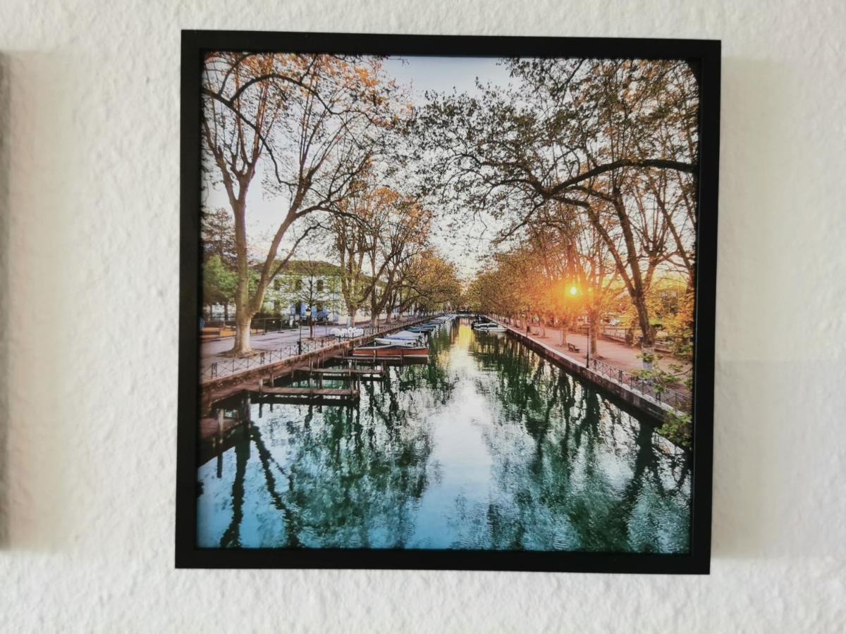 Le Duplex - Hyper Centre - Gare - Wifi - Netflix - Disney + Annecy Buitenkant foto