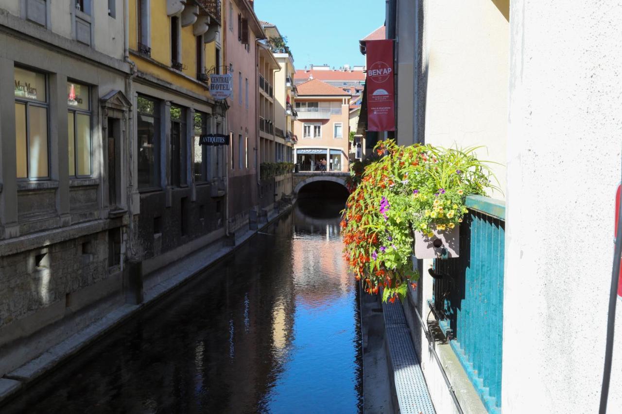 Le Duplex - Hyper Centre - Gare - Wifi - Netflix - Disney + Annecy Buitenkant foto