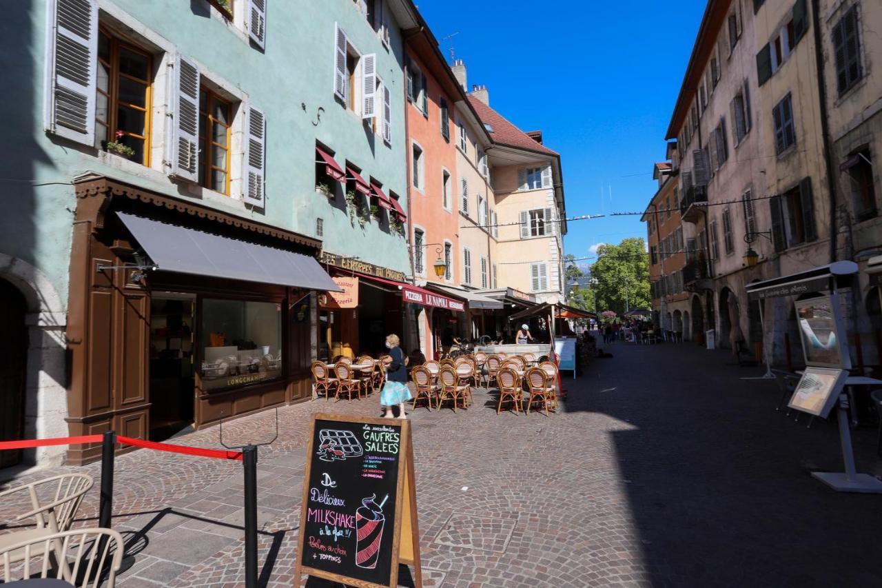 Le Duplex - Hyper Centre - Gare - Wifi - Netflix - Disney + Annecy Buitenkant foto